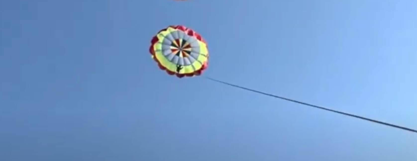 Parasailing in St Petersburg